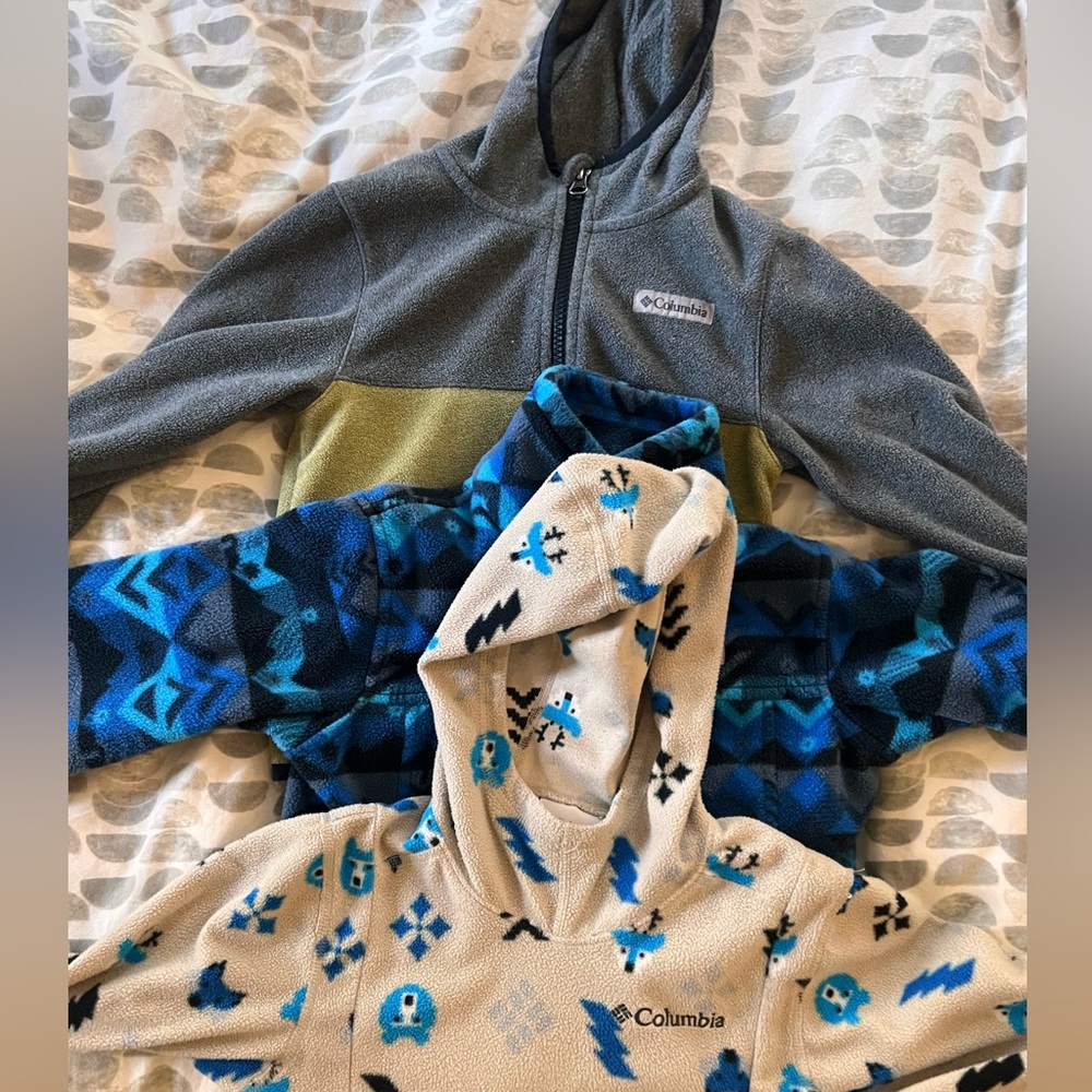 Size 4-5T Boy Columbia Fleeces, lot of 3 gently used Back to School